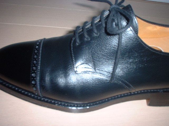 JOHN LOBB RUSSEL : 革靴のある生活 JOHN LOBB RUSSEL : 革靴のある生活