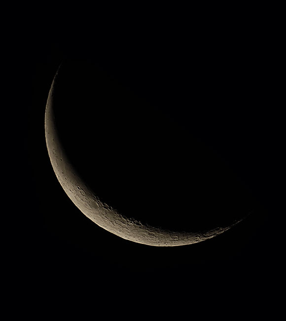明日の早朝金星と月のランデブー_e0120896_625329.jpg