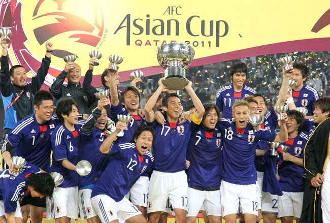 ザック日本代表アジア杯を制す！：日本サッカーが優勝すると日本の輸出量が増える！_e0171614_23263829.jpg