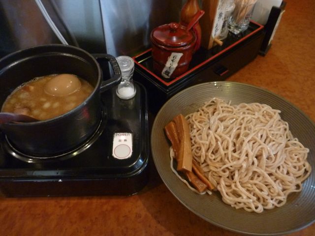 つけ麺 ろぉじ &ロバのミミ_b0054727_21325077.jpg