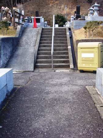 e0201748_1662762.jpg