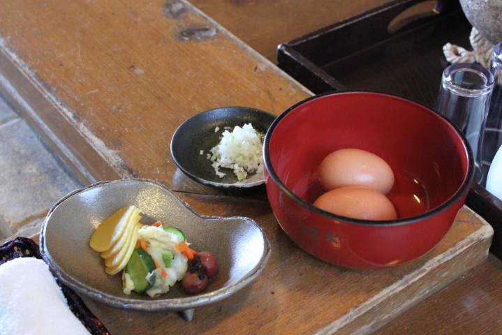 『湖山荘」の朝食_e0111363_18461281.jpg