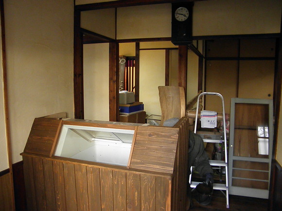 開店へ向けて準備はすすむ!_e0221583_254472.jpg