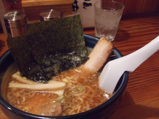 冬はラーメン_e0160787_1774691.jpg