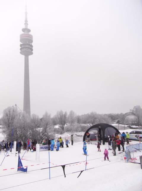 Olympiapark in Winter_b0153213_5561569.jpg