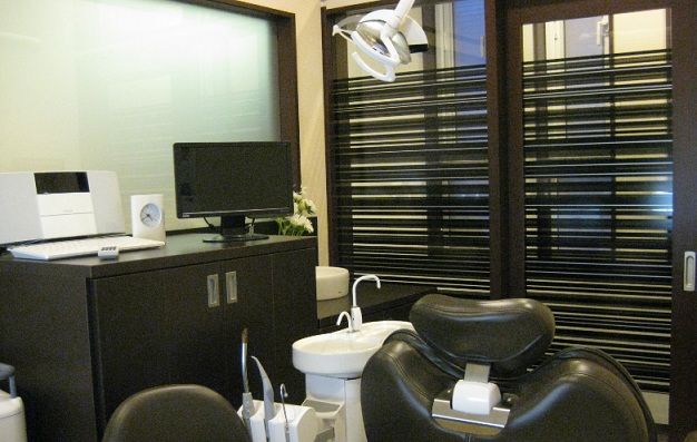CARE ROOM_a0135326_17363322.jpg