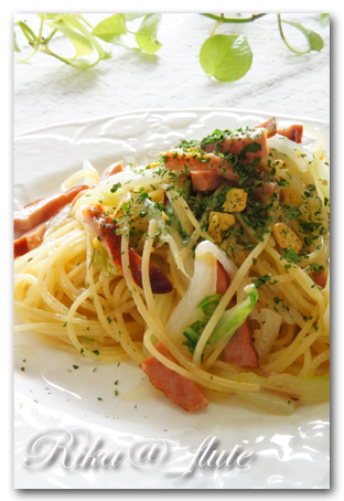 白菜とハムのペペロンチーノパスタ_c0103827_17412785.jpg