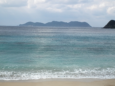 曇り、時々雨、時々アラレ。_e0028387_6295745.jpg