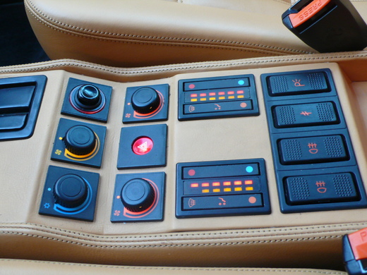 Ferrari 328GTB_a0129711_16362959.jpg