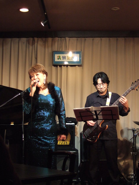 荒川和子ライブ_c0229062_17501657.jpg