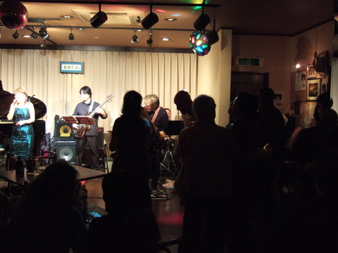 荒川和子ライブ_c0229062_17512885.jpg