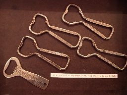 Vintage Bottle Opener_f0091162_1830502.jpg