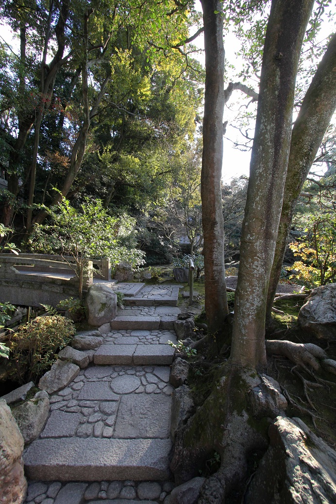 知恩院・方丈庭園を歩く_a0107574_1173167.jpg