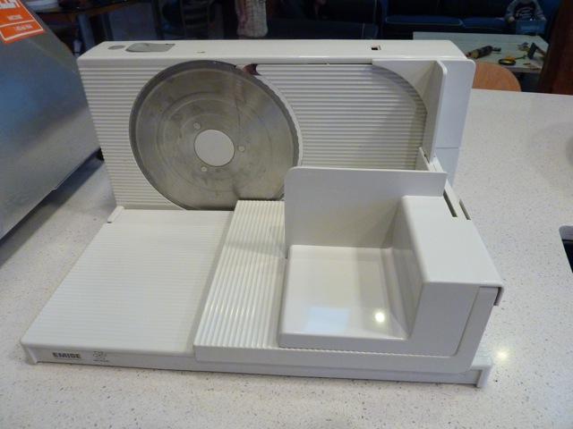 マジなスライサー_c0080075_05741100.jpg