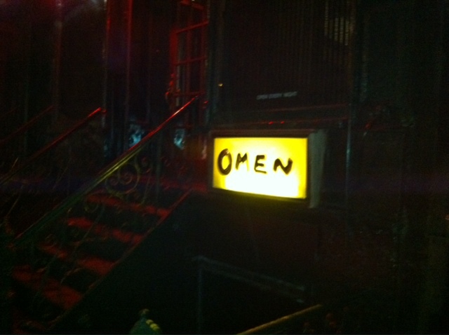 2月1日 omen_d0171384_1185436.jpg