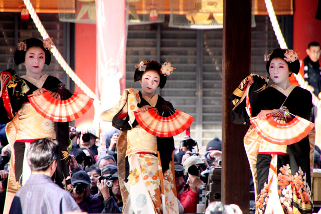 八坂神社 節分祭4_e0048413_22112753.jpg