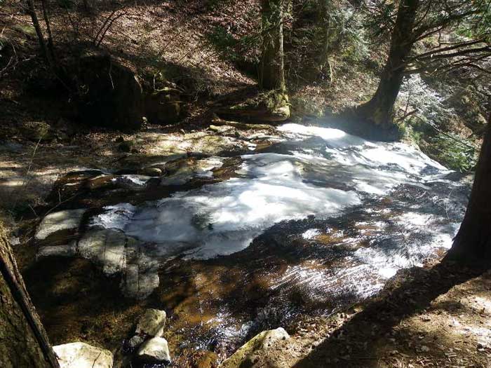 三つ峠～母の白滝の氷結に感動！_d0000031_10251971.jpg