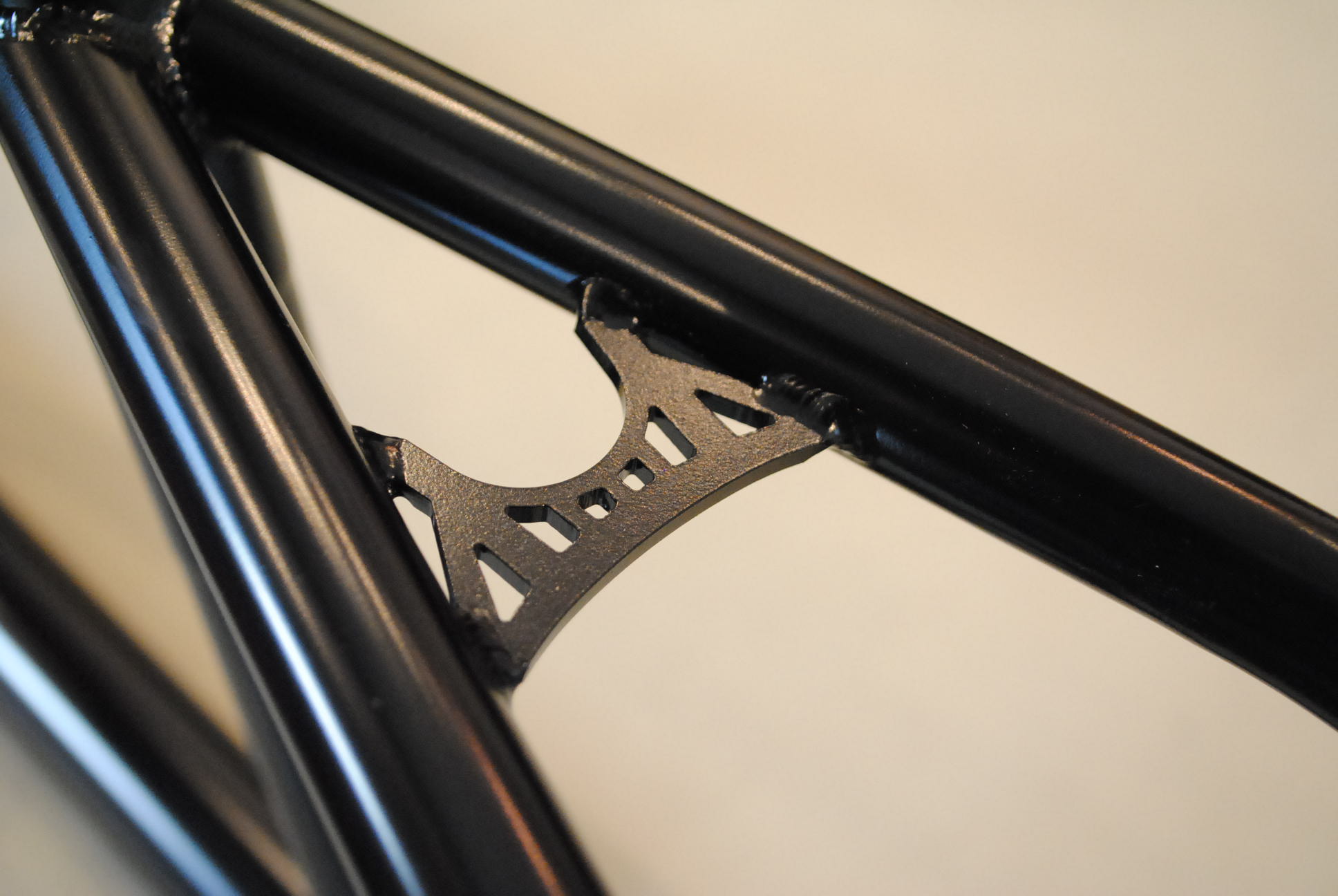 SKAVENGER Bridge Frame (Edwin Delarosa signature )入荷