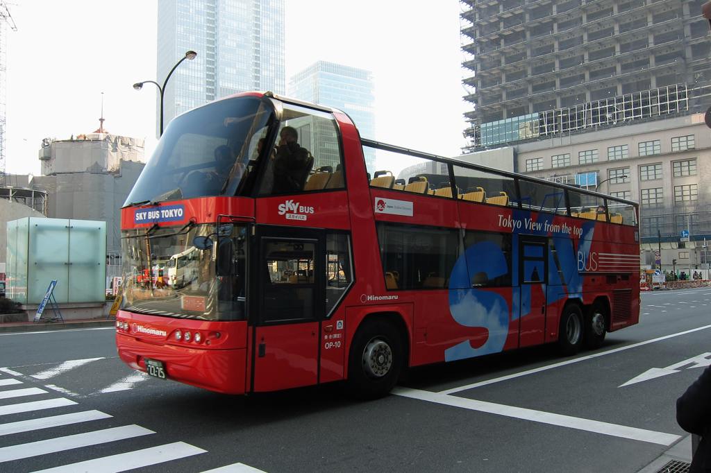 全身見せて！！／SKY BUS TOKYO_b0024798_653989.jpg