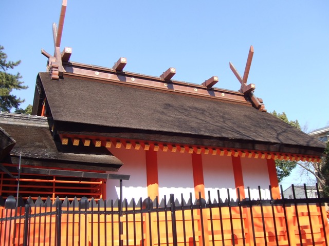 Daikai Shrine, right next to Sumiyoshi Grand Shrine_e0046748_16171025.jpg