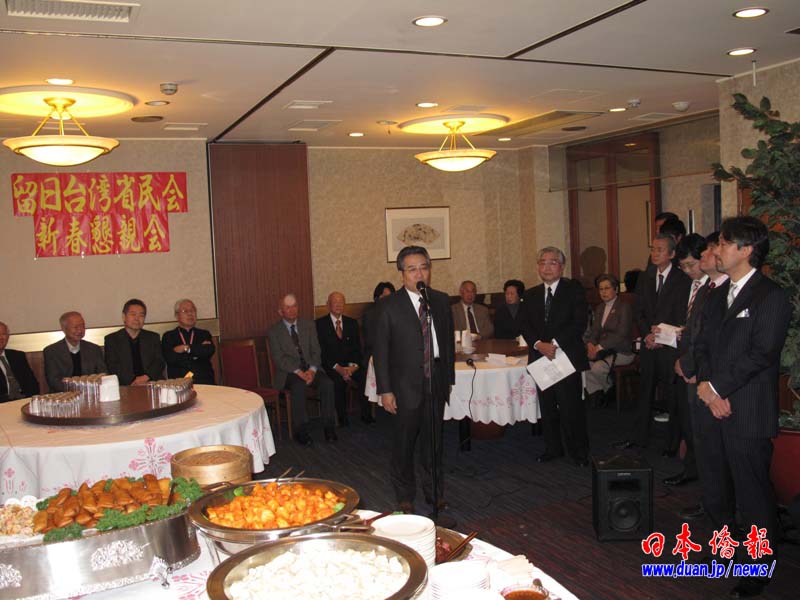 留日台湾省民会２０１１年新年会東京で開催　呂小慶参事官出席_d0027795_15411033.jpg