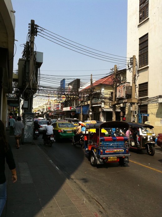 バンコク カオサン通り Ｋhao Ｓan Ｒd_d0157497_2331128.jpg