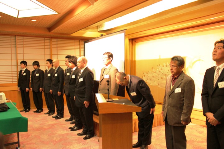 平成23年度 二村建築新年会_c0170940_11401917.jpg
