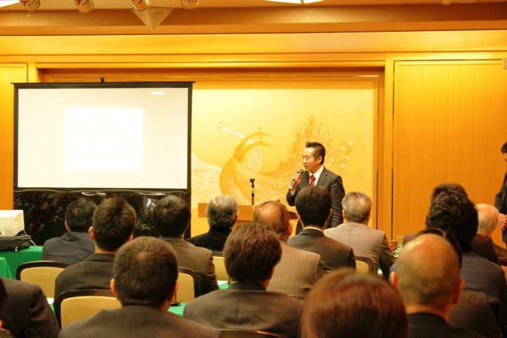 平成23年度 二村建築新年会_c0170940_11402417.jpg