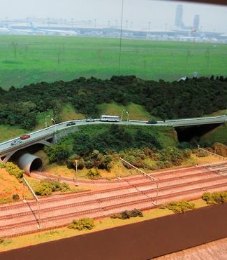 ヨコハマ鉄道模型フェスタ2011レポートその2 92年トミックス総合カタログで発見!_c0166765_15365673.jpg