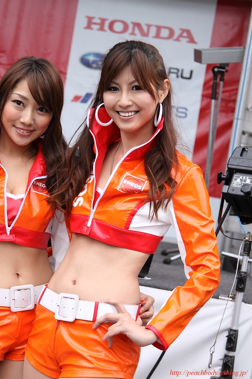 Eneos Girl 岡田智子さん 春那美希さん Peach Body