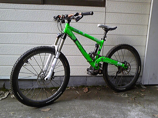 e0015108_21361080.jpg