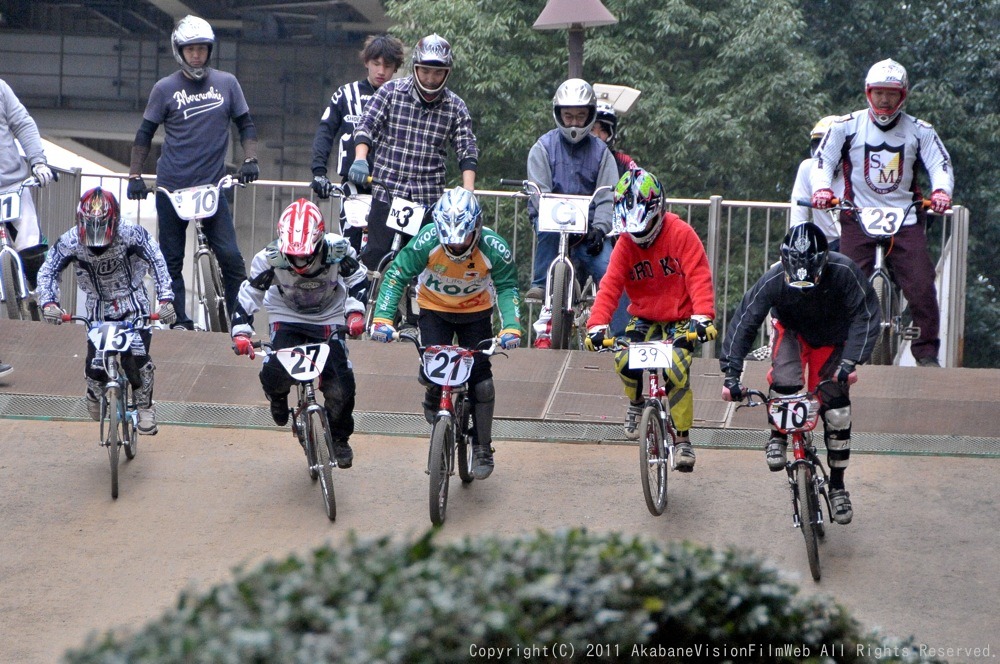 2011JOSF 川口ゴリラ公園オープニングレースVOL8ミドル決勝　動画アリ_b0065730_2020411.jpg