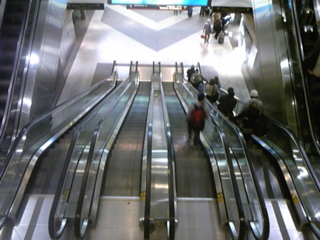 古着バイヤー日記(富井編) Jan 2011 前編_c0078587_19384246.jpg
