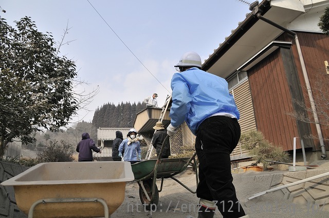 「火山灰が降った都城市夏尾町・・・」2月8日今日のショット_d0019260_191052.jpg