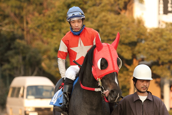 2011年2月5日(土) 高知競馬 4R C1ロC2イ_a0077663_922591.jpg