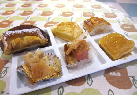 アップルパイ食べくらべ&アンテナショップ_d0131668_1703872.jpg