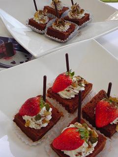 Valentineに贈りたい、プチケーキとデコレーション。_f0177295_13123369.jpg