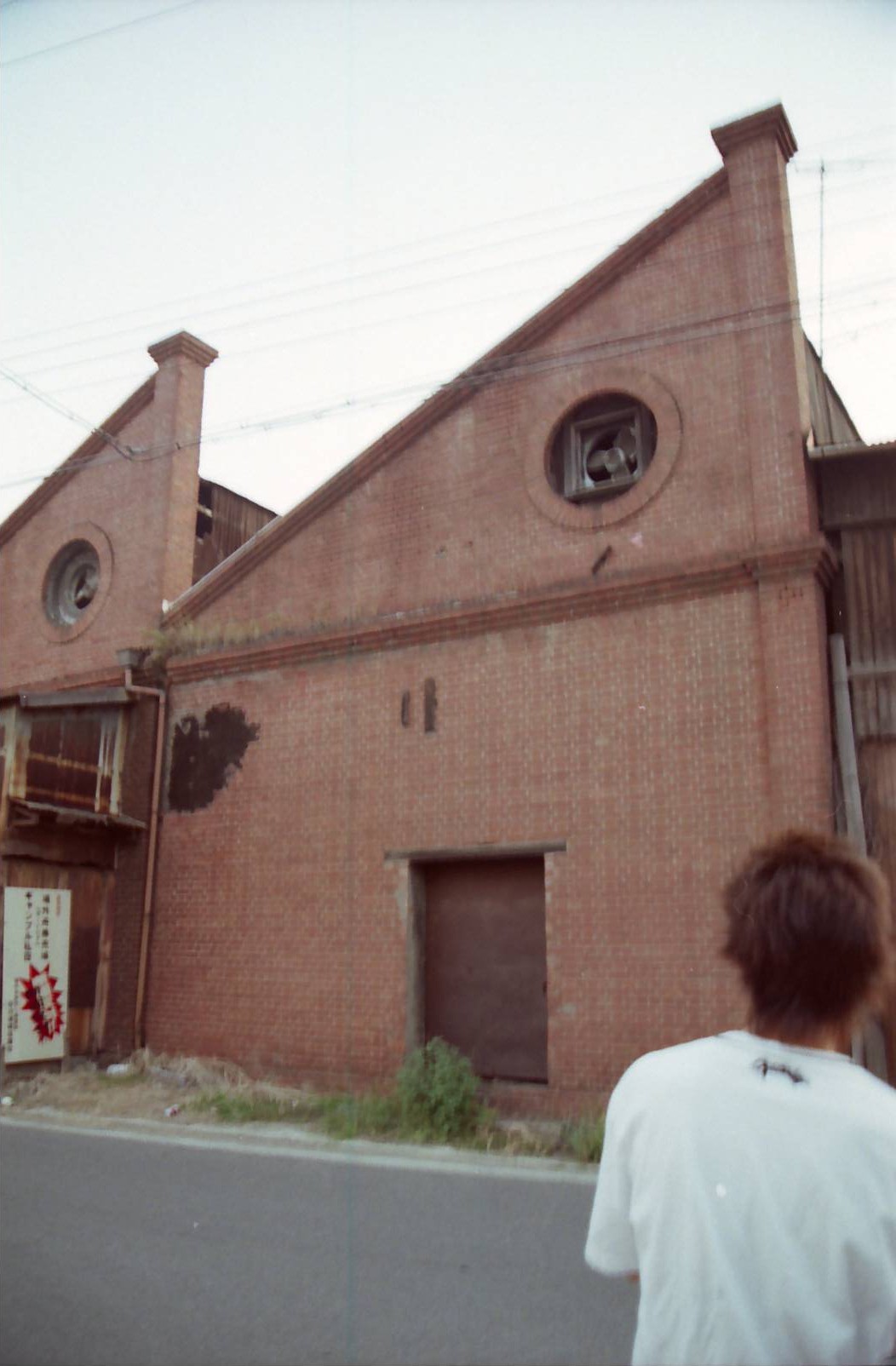 和歌山市 イズミヤ付近の赤レンガ工場廃墟 関西の洋館とレトロビル 廃墟