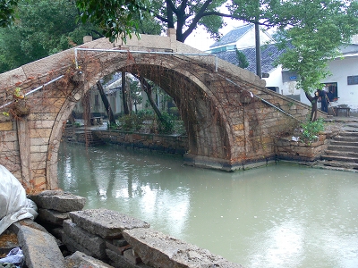 中国出張2010年12月－週末旅行－第三日目－同里鎮(II)　朝食、チケット、朝の明清街から散歩開始_c0153302_1335036.jpg