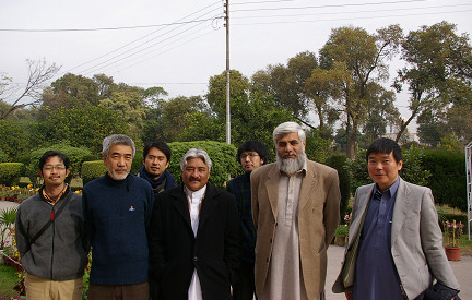 Pak-Jap Archaeological mission* 2004-07 Peshawar (1)_a0186568_1131872.jpg