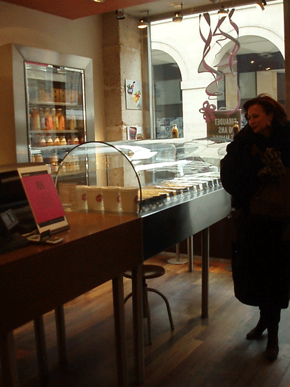 c0129702_22375159.gif