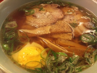 ランチは、一日一麺!_d0091909_1462354.jpg