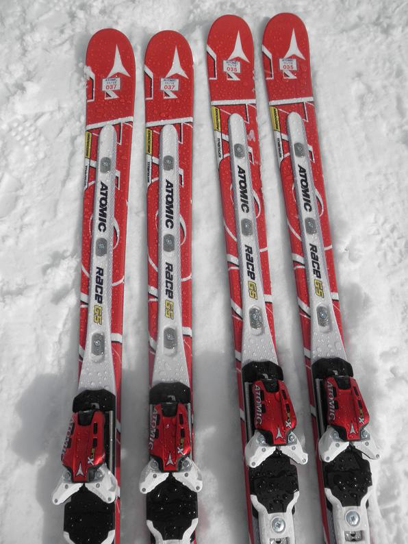 スキー 2011 Atomic RACE D2 GS 188 R27 / X18 スポーツ a0127213 18172490