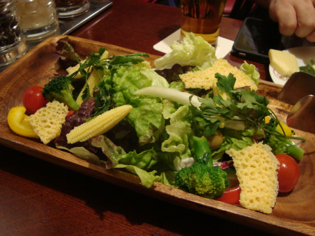 神保町「欧風カレー ボンディー本店」へ行く。_f0232060_1784829.jpg