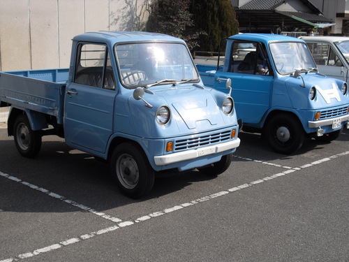 レトロなトラック類_a0082865_17203739.jpg