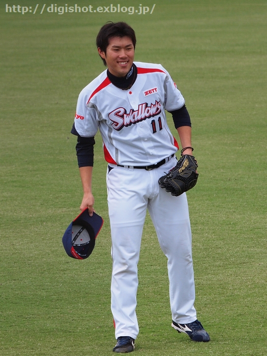 プロ野球キャンプイン　ヤクルトスワローズ浦添キャンプ初日フォトレポ1_e0222575_1057175.jpg