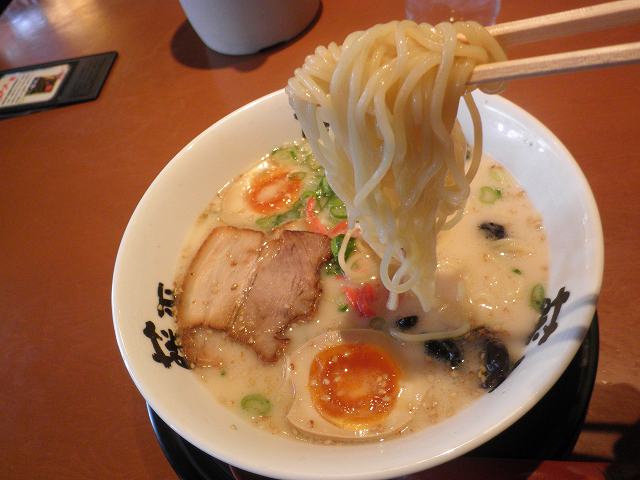 らー麺 藤平 川西多田店_c0118393_17314614.jpg