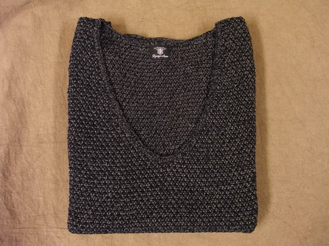 spoon-neck knit vest_f0049745_1419656.jpg