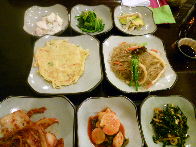 2011年2月釜山の旅　⑥クンチプで夕ご飯_a0140305_1185374.jpg