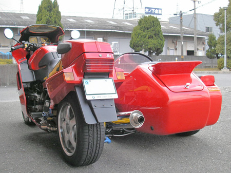 【BMW K1　＋　ロードセイラーⅢ】_e0218639_19375755.jpg